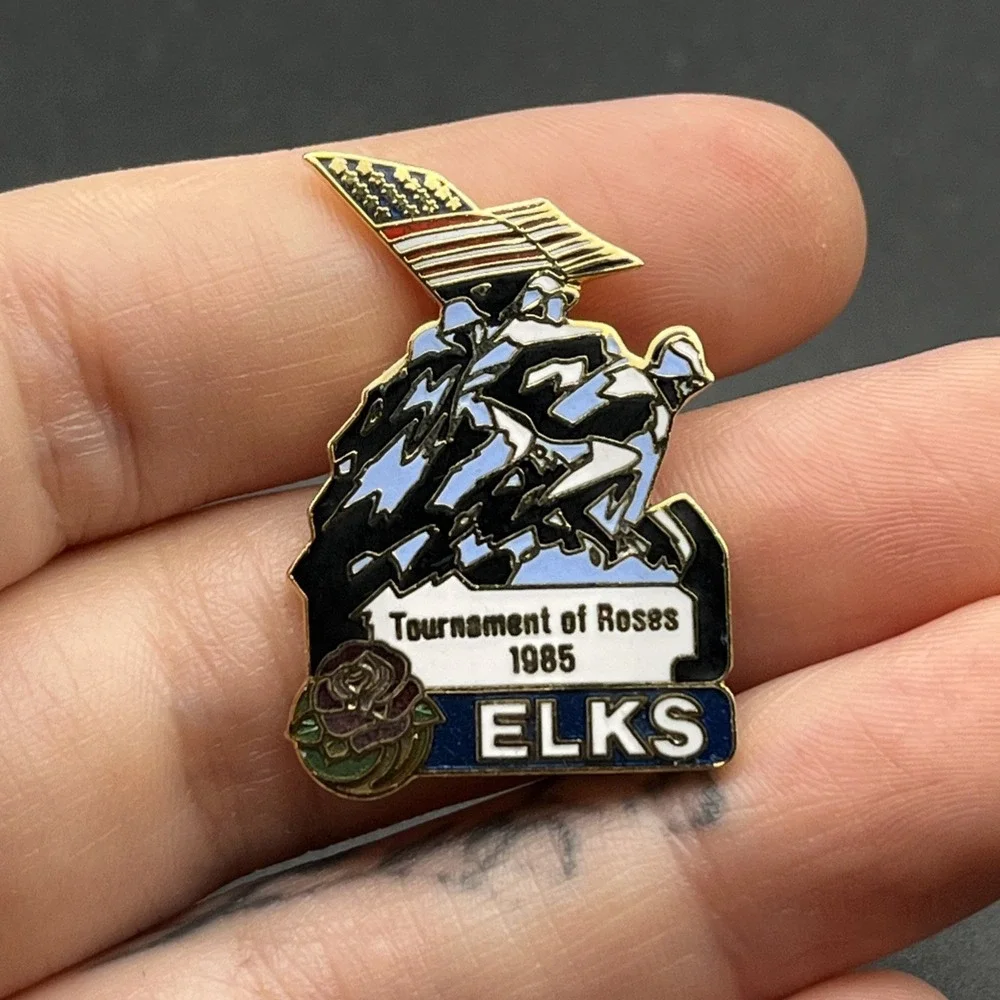 1985‎ Tournament Of Roses Elks Culver City Lapel Hat Pin